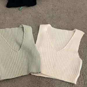 Sweater tanks small set of 2